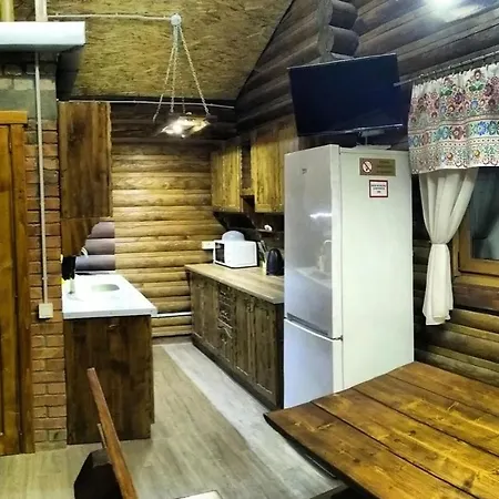 Jaktstuga шаленарозі Migovo