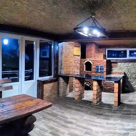 шаленарозі Jaktstuga *